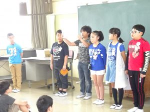 修学旅行報告会 津島市立西小学校