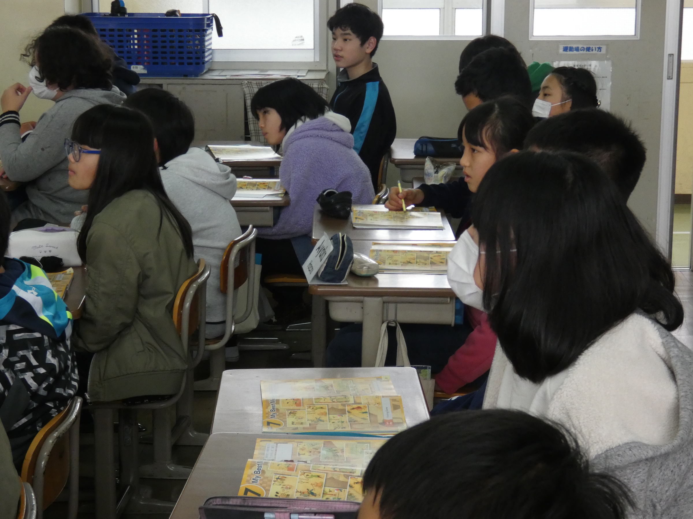 ６年１組 英語の時間 津島市立西小学校